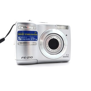 Vintage Olympus FE-210 7MP Silver Digital Camera Digi Zoom AF Point Shoot Camera Tested Works Autofocus Y2k Megapixels Digicam