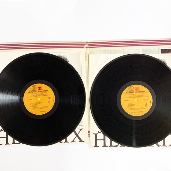 Vintage the Essential Jimi Hendrix 12