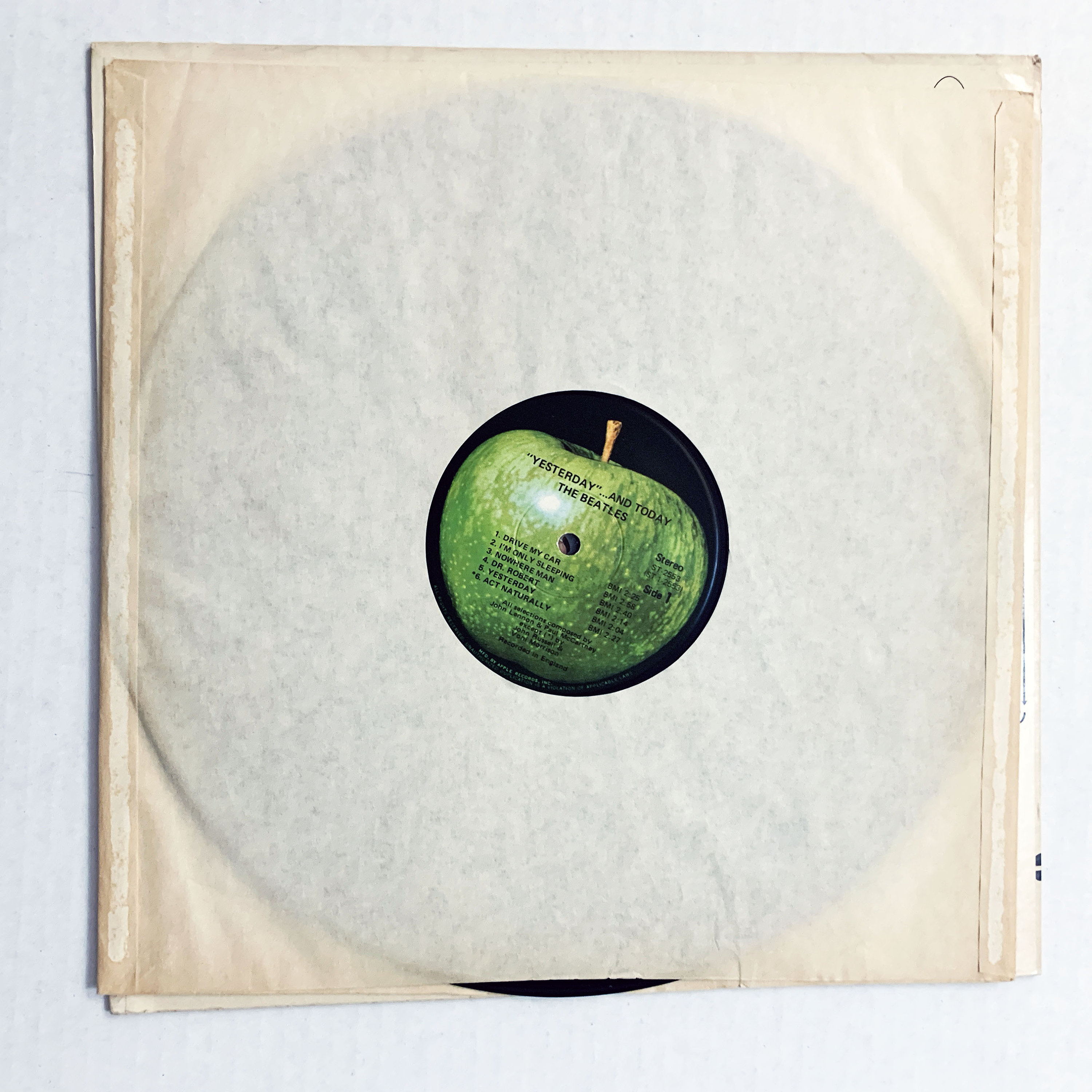 Vintage the Beatles Yesterday and Today 12