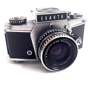 Vintage Exakta VX1000 Ihagee Dresden German 35mm Film Camera SLR