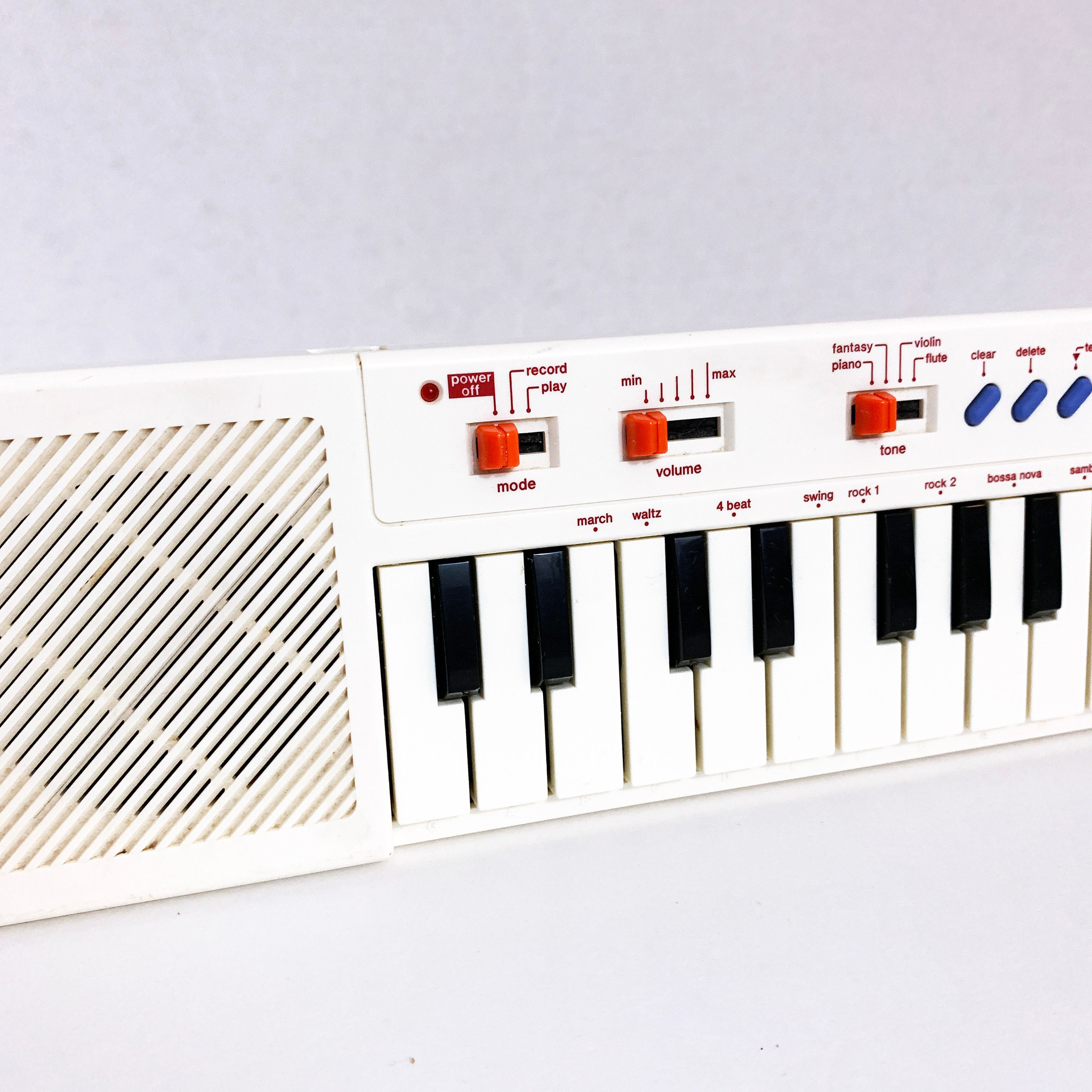 Vintage Casio PT-10 Keyboard Synthesizer 1980s 80s Synth