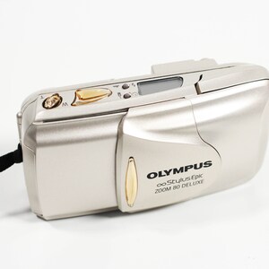 Olympus Stylus 80 DLX front view