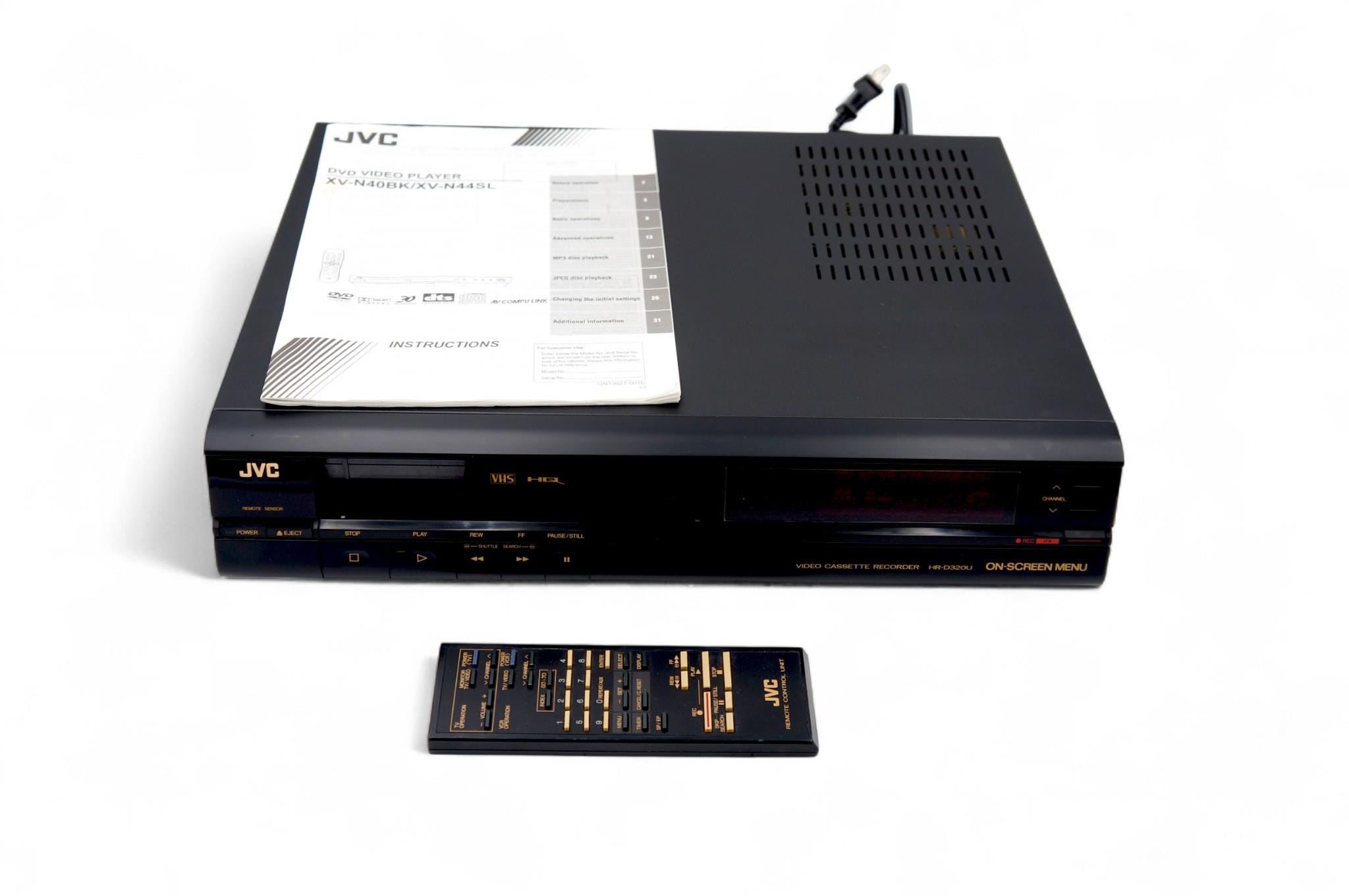 Vintage JVC Hr-d320u 4-head Vcr Vhs Tape Player Video Black With