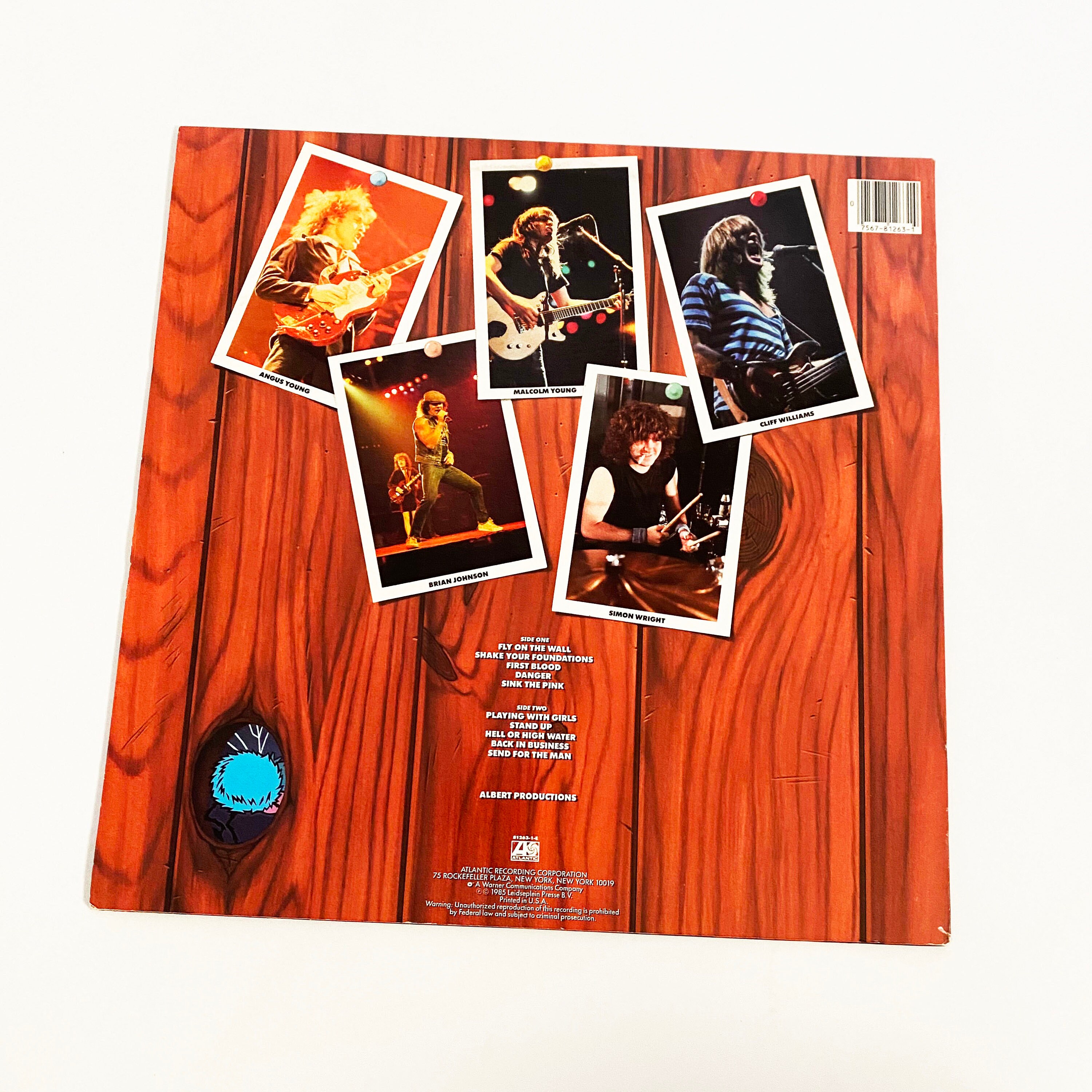 米LP AC/DC Fly On The Wall 19658873411 Columbia, Albert Pro /00260 Ac/Dc - Fly on the Wall [Vinyl] - Amazon.com Music