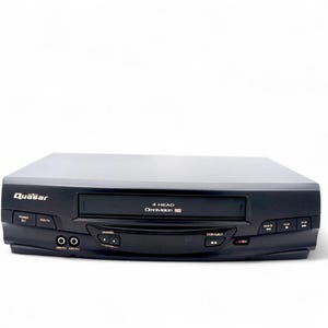 Vintage Quasar VHQ-40M Omnivision 4-head VCR VHS Tape Player Video