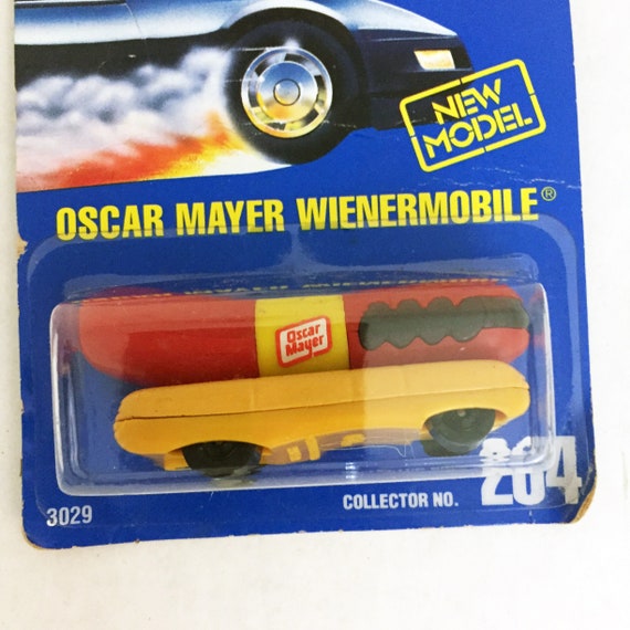 Hot wheels oscar mayer best sale wienermobile