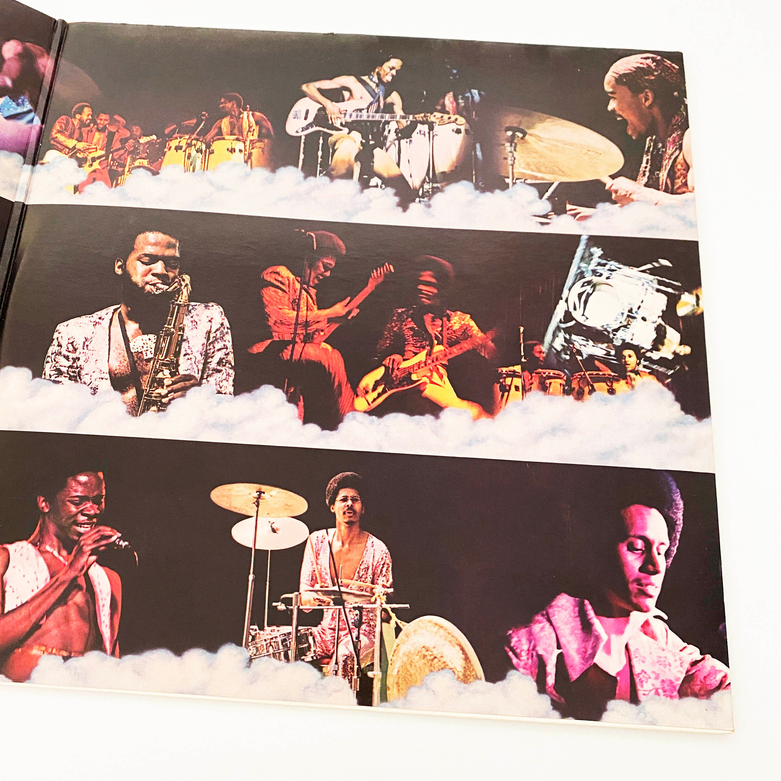 未使用 Earth, Wind & Fire - Gratitude /レコード Amazon.com: Gratitude: CDs & Vinyl