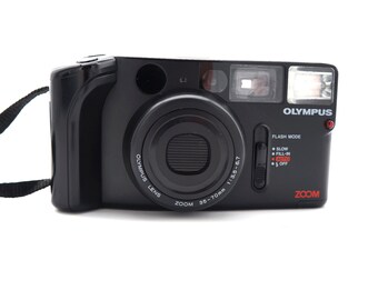 フィルムカメラ Nikon Zoom Touch 470 AF 35mm film Camera Nikon Zoom Touch 470 AF 35mm Film Camera User Manual