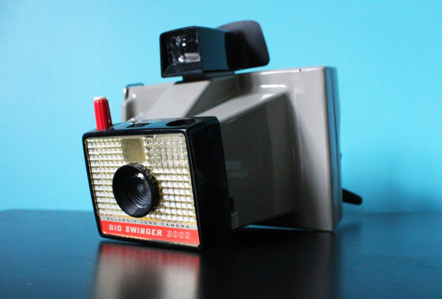 Vintage Polaroid Big Swinger 3000 Camera Photography