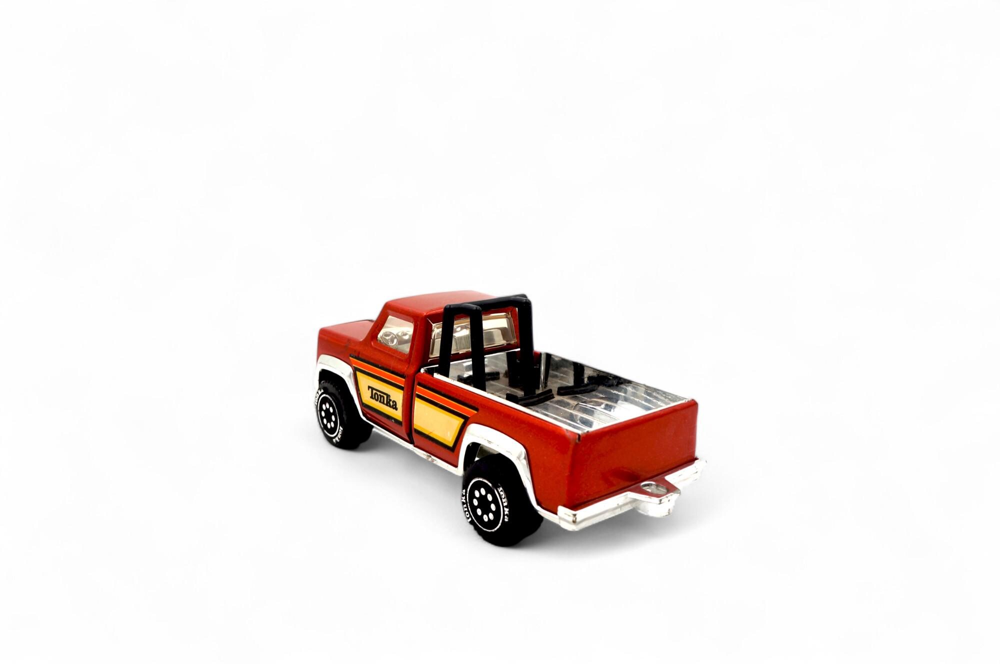 Tonka トラック ミニカー レッド ホワイト Vintage 1970's Tonka Steel 2 Tone 4x4 Pick up Truck 70's Pressed