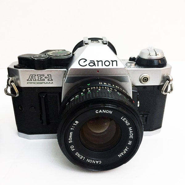 Vintage Canon AE-1 Program 50mm f/1.8 Kit Lens Film SLR Photography 80s