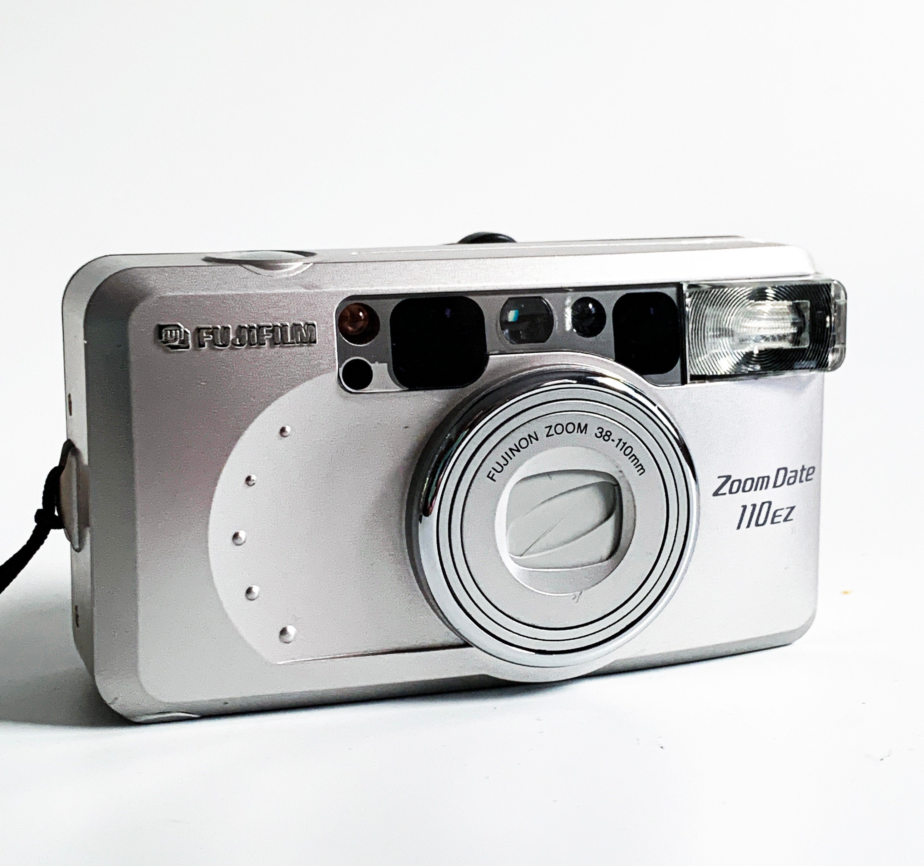 Vintage Fujifilm Zoom 110EZ Zoom Point 35mm Film Camera Fuji Vintage Fujifilm Zoom 110EZ Zoom Point 35mm Film Camera Fuji