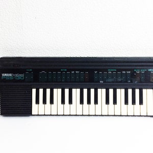 Vintage Yamaha PSS-130 80s Music Synth Keyboard Circuit Bending Bend Synthesizer