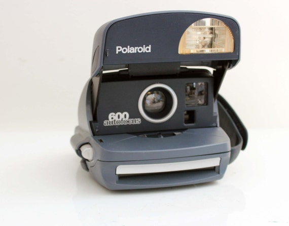 Vintage Polaroid 600 Autofocus Instant Camera Blue