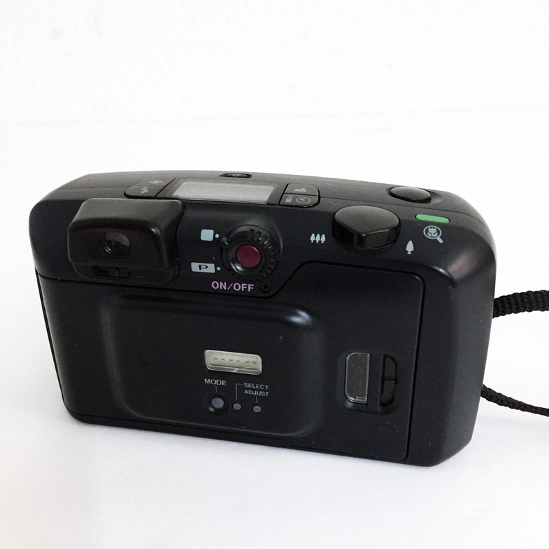 Vintage Pentax IQ Zoom 115 Camera 35mm Film Point and Click Etsy