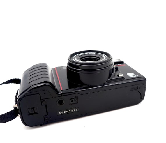 Minolta Auto Focus AF Tele Film Point and Shoot Camera 38mm to