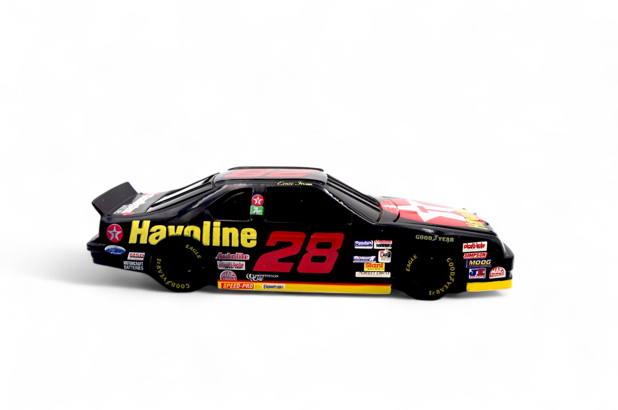 Vintage 1990's NASCAR 1:24 Scale Die-cast Ford Thunderbird Stock