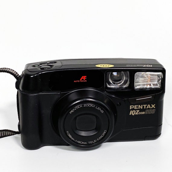 35 Mm Camera Pentax IQZoom 90WR Weather Resistant Compact 35mm