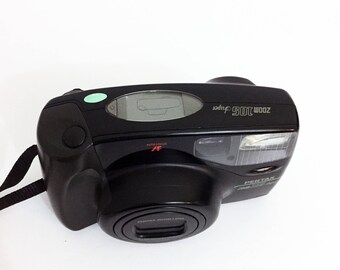 Vintage Pentax Zoom 105 Super Camera 35mm Film Point and Shoot