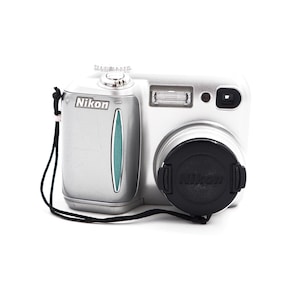 Vintage Nikon Coolpix 4300 4MP Digital Camera Zoom AF Point Shoot Camera Tested Works Autofocus Y2k Digicam
