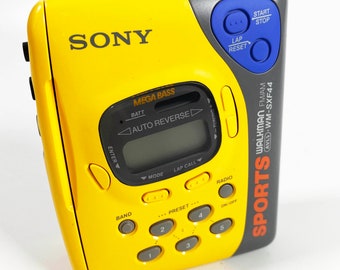 P*g様 SONY SPORTS カセットウォークマン　WM-SXF44 海外仕 walkman cassette player sony Sports Avls Wm-SXF44 Yellow