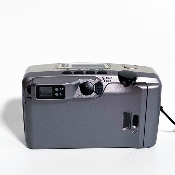 Vintage Pentax IQ Zoom 130M, 35mm Point and Shoot Camera - Etsy