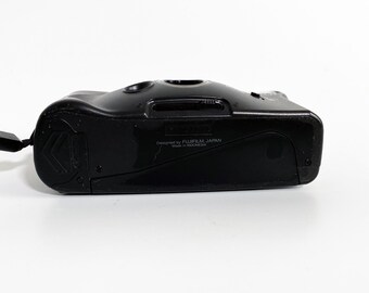 Vintage Fuji DL-25 Plus 35 mm Film Camera 35mm Point and