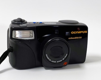 Vintage Olympus Zoom 2000 DLX 35mm Point Shoot Film Camera