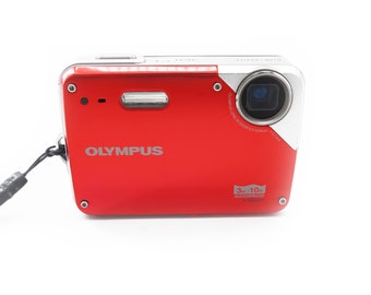 Vintage Waterproof Olympus X-560WP 10MP Blue Digital Camera Digi Zoom AF Point Shoot Camera Tested Works Autofocus Y2k Megapixels Digicam