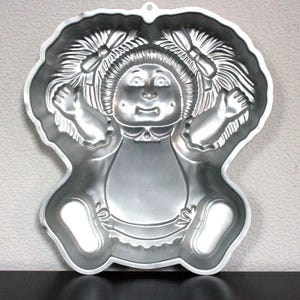 Vintage Cabbage Patch Kids Wilton Cake Pan 1984 Baking 1980s Kitchen