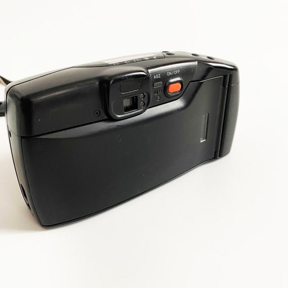 Minolta Freedom Zoom 90ex Film Point and Click Camera 38mm to 90mm