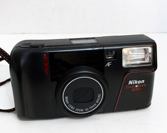 フィルムカメラ Nikon Zoom Touch 470 AF 35mm film Camera Nikon: Zoom-Touch 470 Price Guide: estimate a camera value