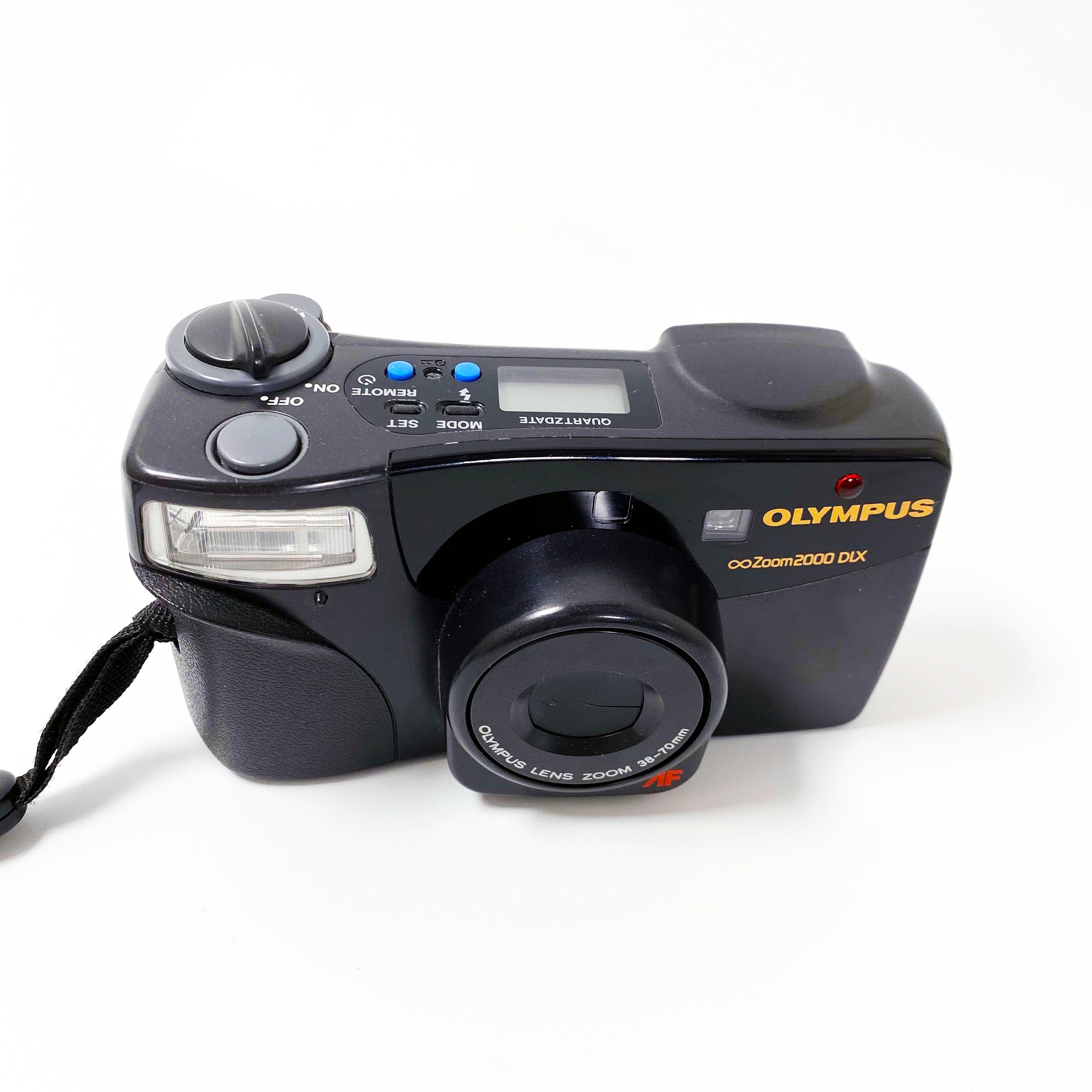Vintage Olympus Zoom 2000 DLX 35mm Point Shoot Film Camera