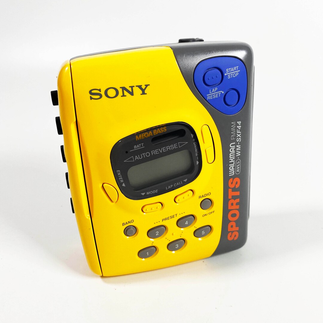 P*g様 SONY SPORTS カセットウォークマン　WM-SXF44 海外仕 walkman cassette player sony Sports Avls Wm-SXF44 Yellow