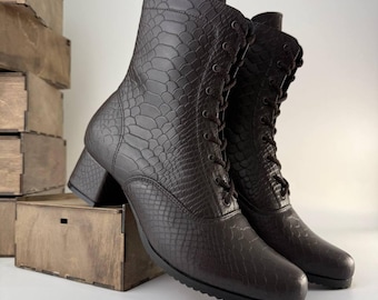 Botas negras de cuero con cordones para mujer, botas hechas a mano estilo victoriano, zapatos de estilo Dark Academia para el día a día.