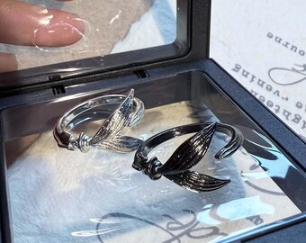 Raphael, Love and Deep Space Raphael fishtail dart ring, adjustable ring, Love Jade Deep Space anime, the same style as Qi Yu.