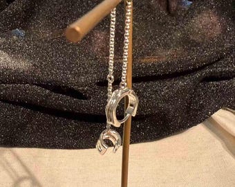 Sylus, love and deep space Sylus earrings, love and deep space style earrings,사랑과 깊은 우주,愛と深宇宙,진 체.