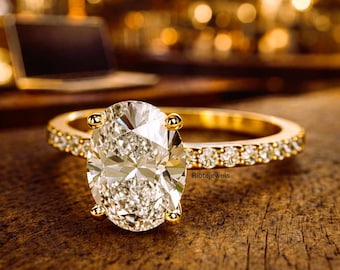 Oval Moissanit Diamant Hidden Halo Förlovningsring - 14K Massivt Guld