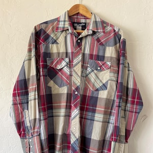 Vintage jaren 80 Wrangler Pearl Snap-shirt XL: rode geruite westerncowboy