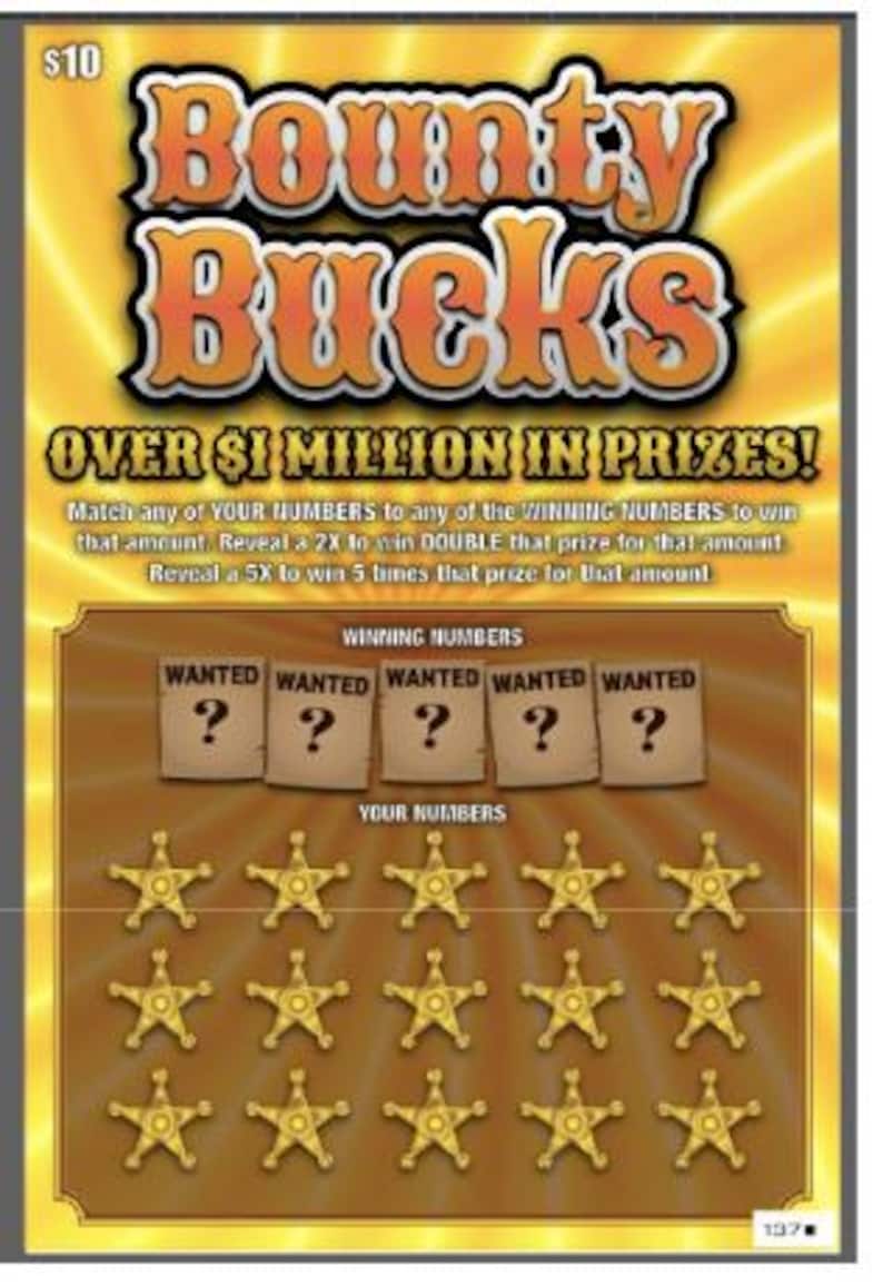 Pregnancy Announcement Scratch Off Cards - Surprise Baby Reveal Gift - 6 Pack Daddy - 2 PCS