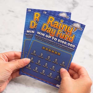 Pregnancy Announcement Scratch Off Cards - Surprise Baby Reveal Gift - 6 Pack Auntie - 2 PCS