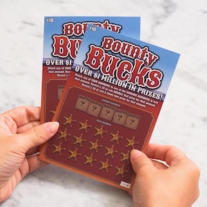 Pregnancy Announcement Scratch Off Cards - Surprise Baby Reveal Gift - 6 Pack Uncle - 2 PCS