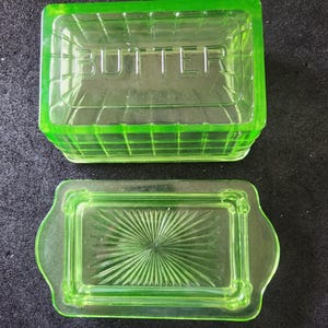 Vintage Uranium Green Vaseline Glass Butter Dish