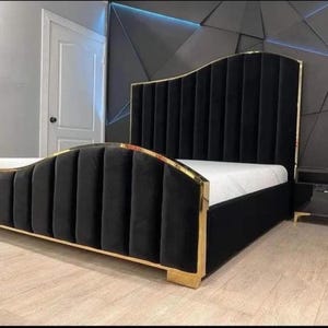 Luxury Round shape Tufted Bed Frame Mahadev Tall Wingback - Modern Velvet Tufted California King Queen Full Twin Home decor bedroom set