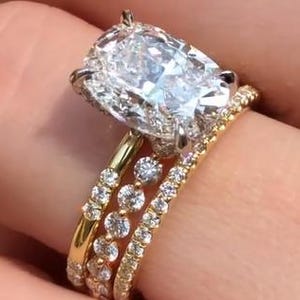 3CT Cushion Cut Moissanite Diamond Bridal Ring Set 14K Solid Gold Engagement Gifts for Her Round Cut Eternity Band Anniversary Gift For Her