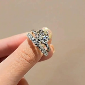 2.5CT Round Cut Moissanite Engagement Ring 14k White Gold Bridal Set Matching Eternity Wedding Ring Set Anniversary Ring, Proposal Ring Set
