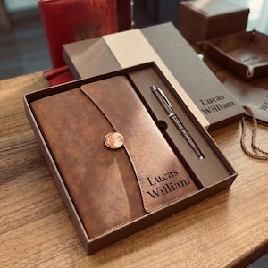 Custom Journal Gift Set  / Personalized Notebook + Engraved Pen + Gift Box