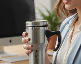 Gepersonaliseerde roestvrijstalen koffiemok, op maat gegraveerde thermische reismok met handvat
