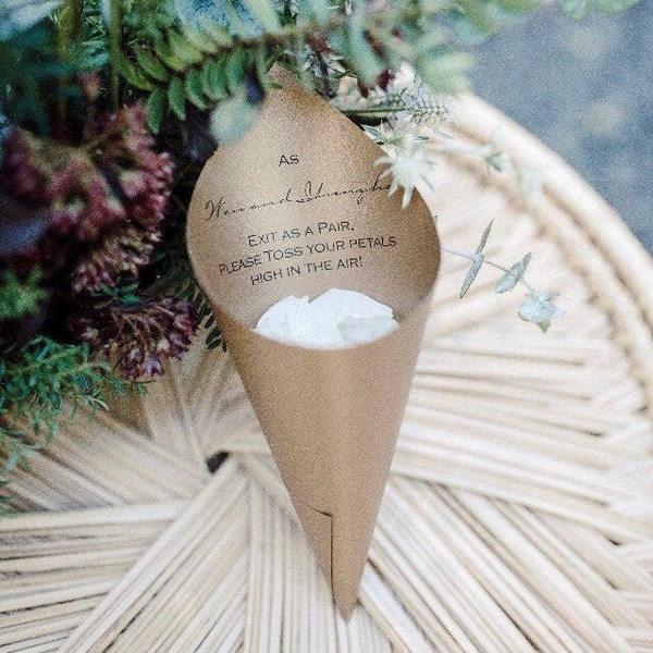 Wedding Petal Favor Cones with Verse (Antique Gold)