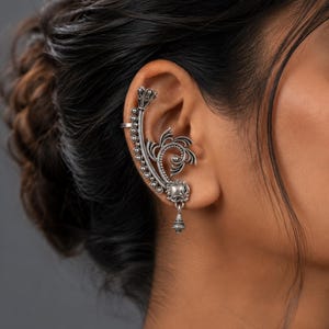Silver Floral Ear Cuff, Bollywood Style Indian Jewelry, Non Pierced Ear Wrap, Oxidized Silver Clip On Earring, Traditional Ethnic Gift